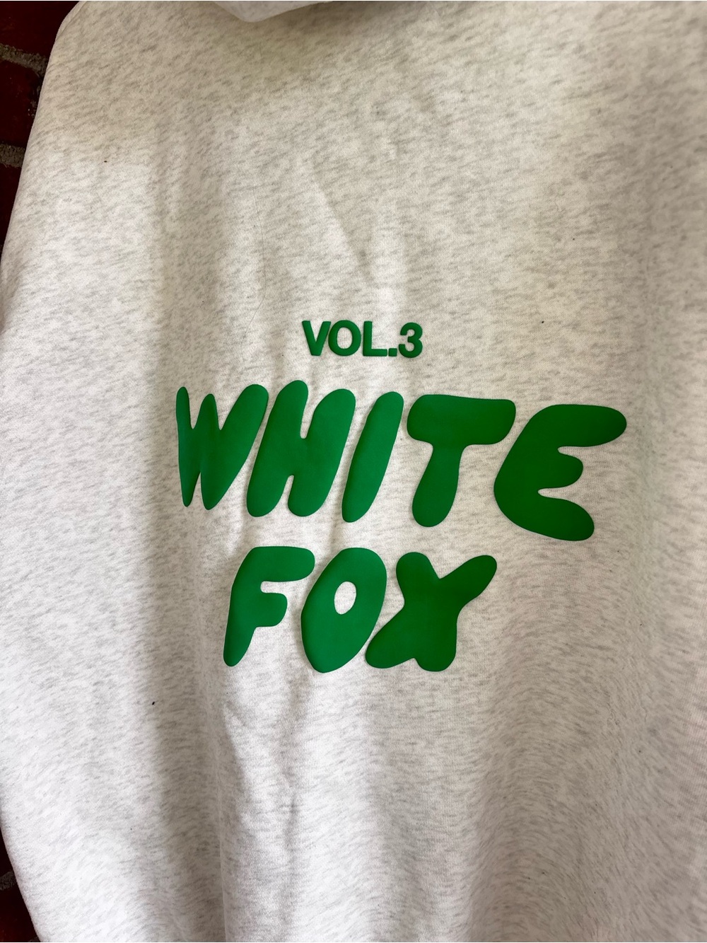 White Fox Vol. 3 Offstage Oversized Hoodie Glacier Grey M/L NWT - Picture 4 of 6